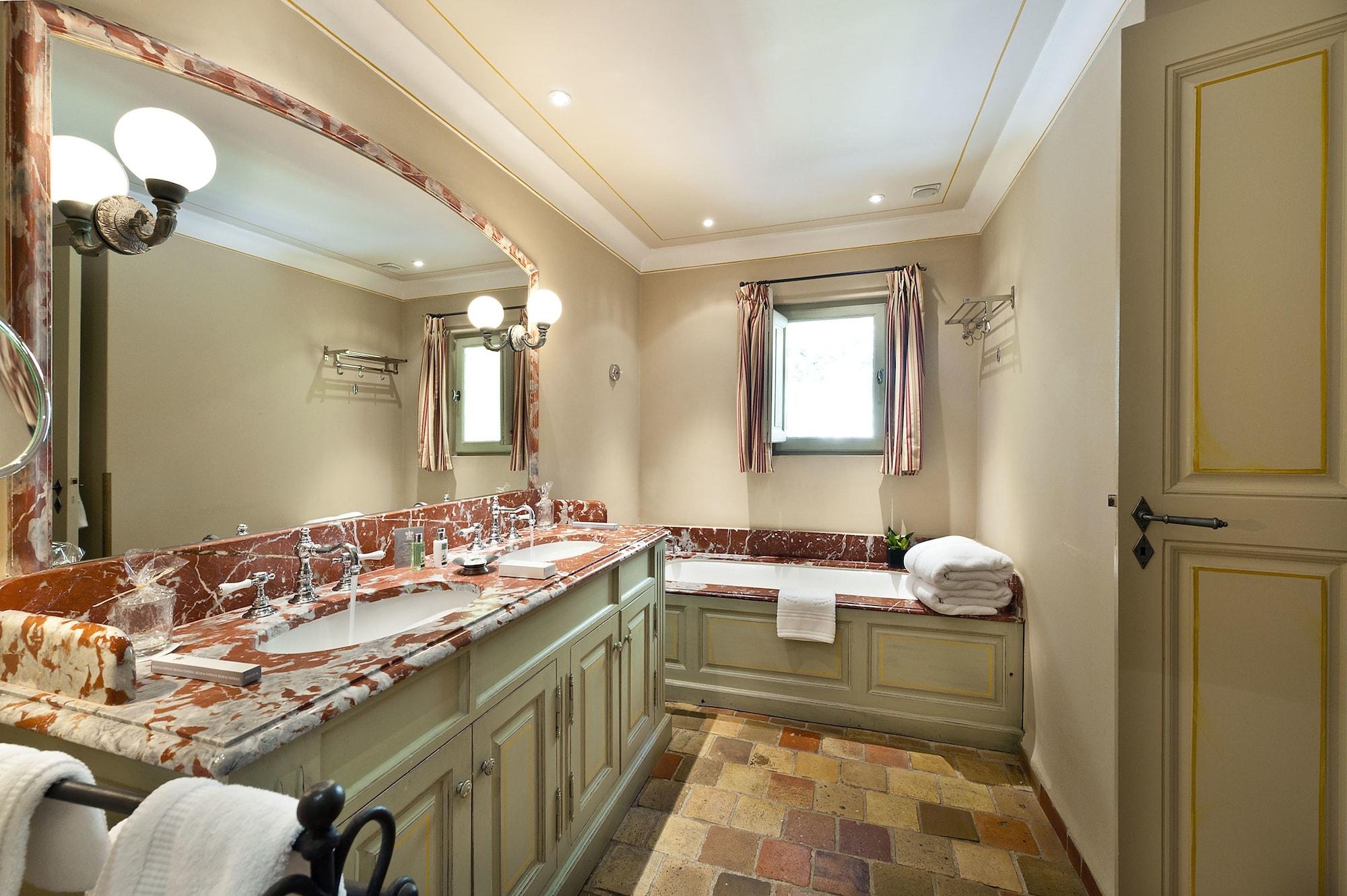Bastide Saint Antoine - Relais & Chateaux 그하쓰 외부 사진